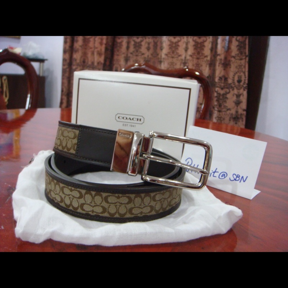 Coach belt